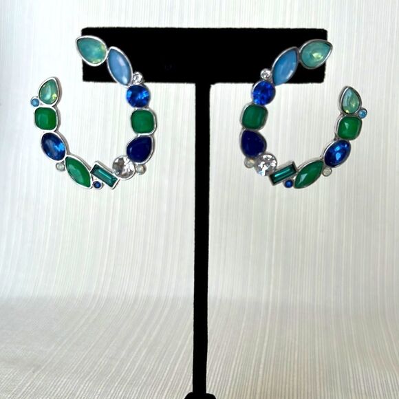 Jewelry Set- Silver Tone with Blue and Green Crystals Necklace and Earring - Picture 5 of 6